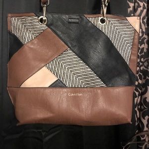 Calvin Klein Oversized Crossbody Tote